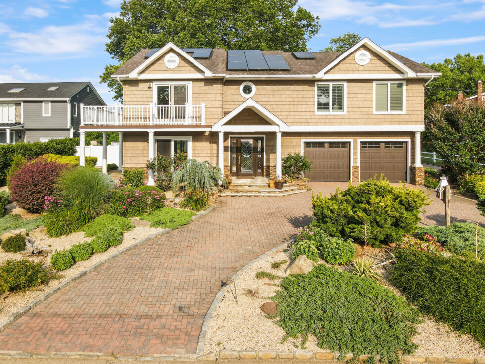 A Suffolk County, Long Island home